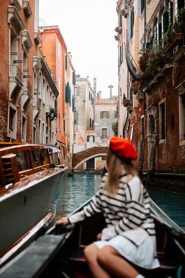 Must Know Things About Traveling to Europe: Essential Tips for a Smooth Journey